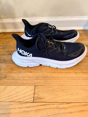 Hoka Clifton Edge (Men’s Size 10) USED